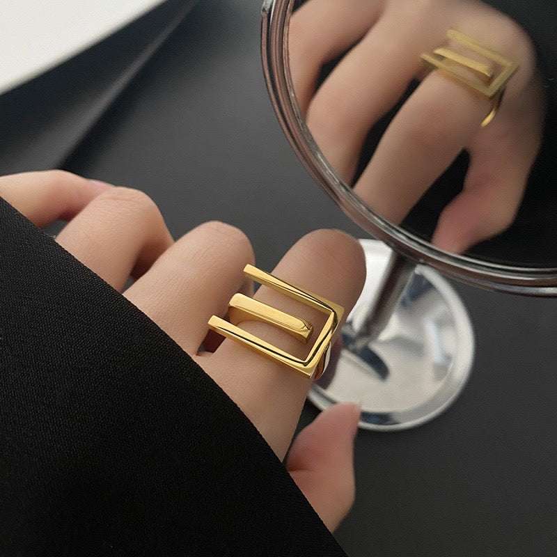 F RINGS
