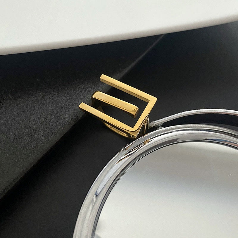 F RINGS
