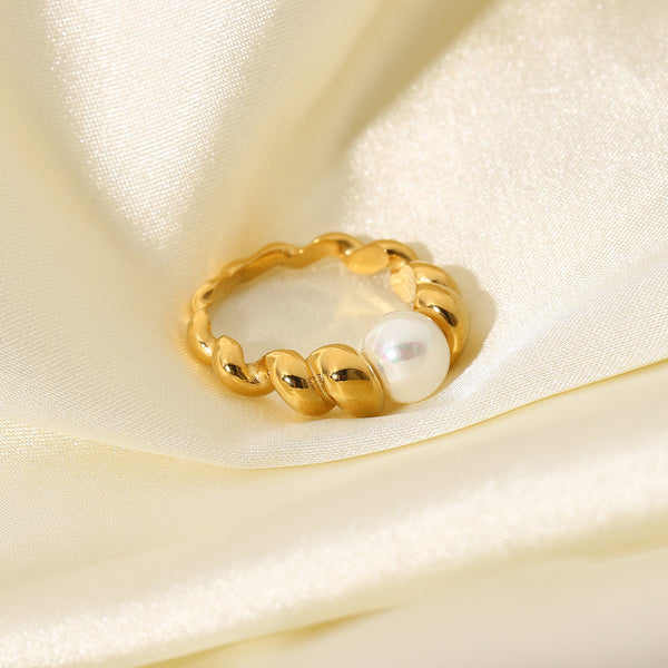 SOFIA RING